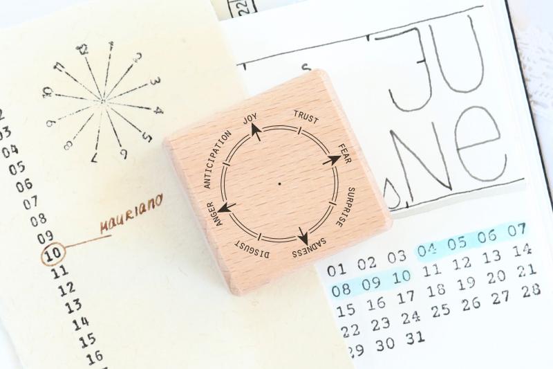 Rubber stamp - Perpetual calendar, dashed lines