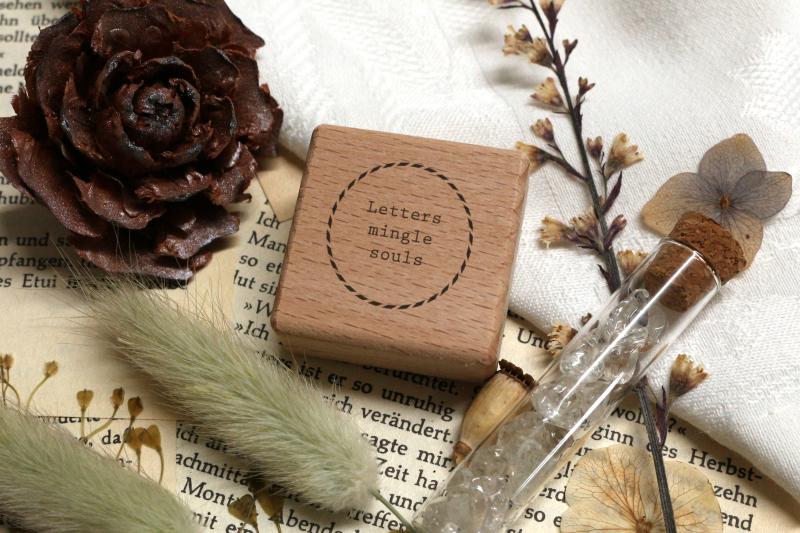 Rubber stamp - Letters mingle souls, circle