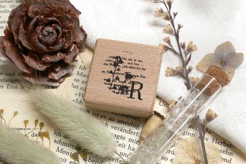 rubber stamp_stempel_vintage_collage1_emadam.jpg