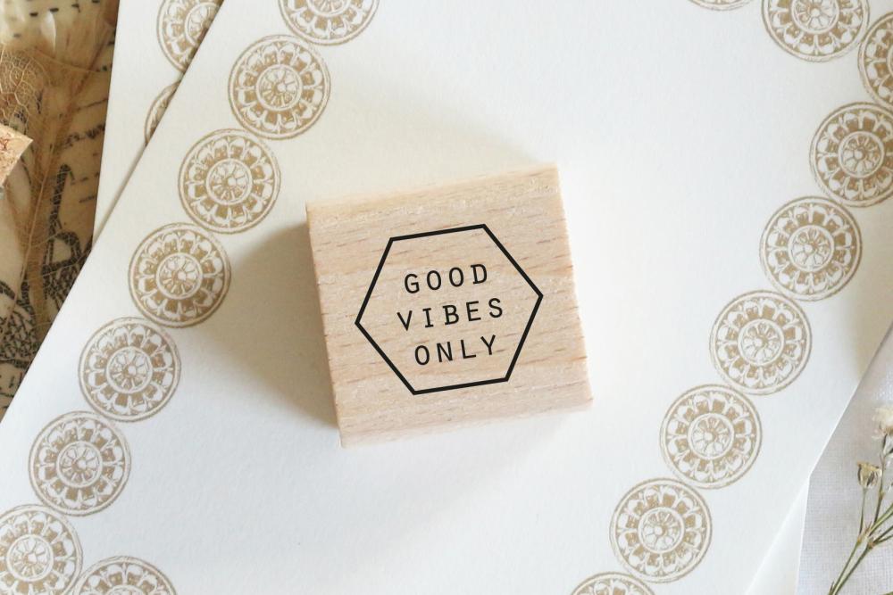 Rubber stamp - Good vibes only